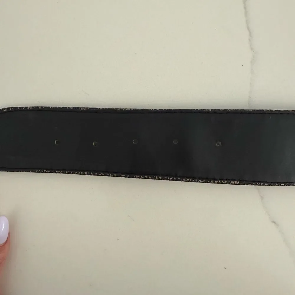 VINTAGE 80s Gold Embossed Waist Belt Bow & Buttons